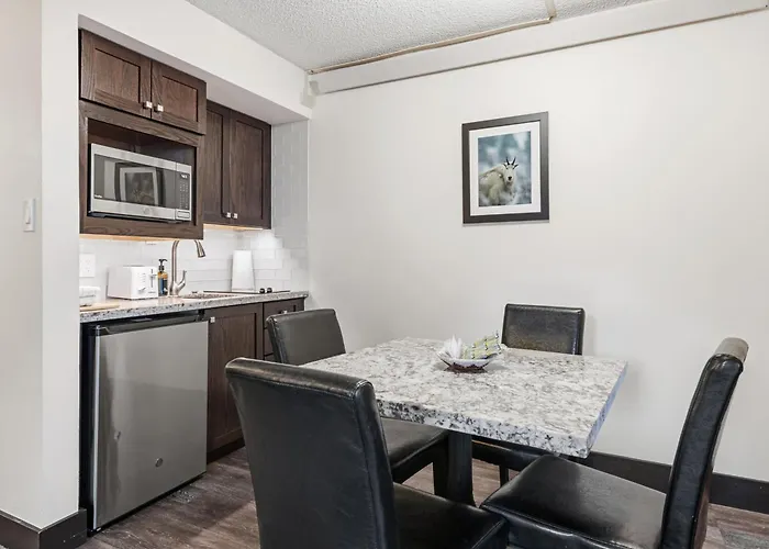 Lift House Lodge, Close To Gondola, Premium Studio Condo